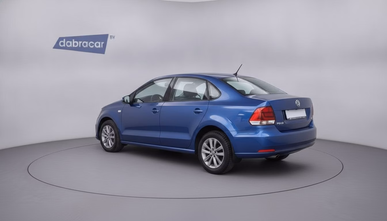 Volkswagen Polo Sedan фото 7