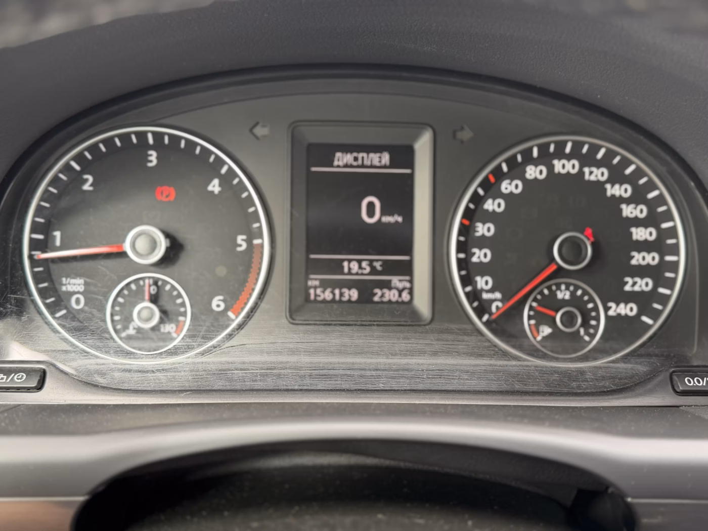 Volkswagen Touran фото 20