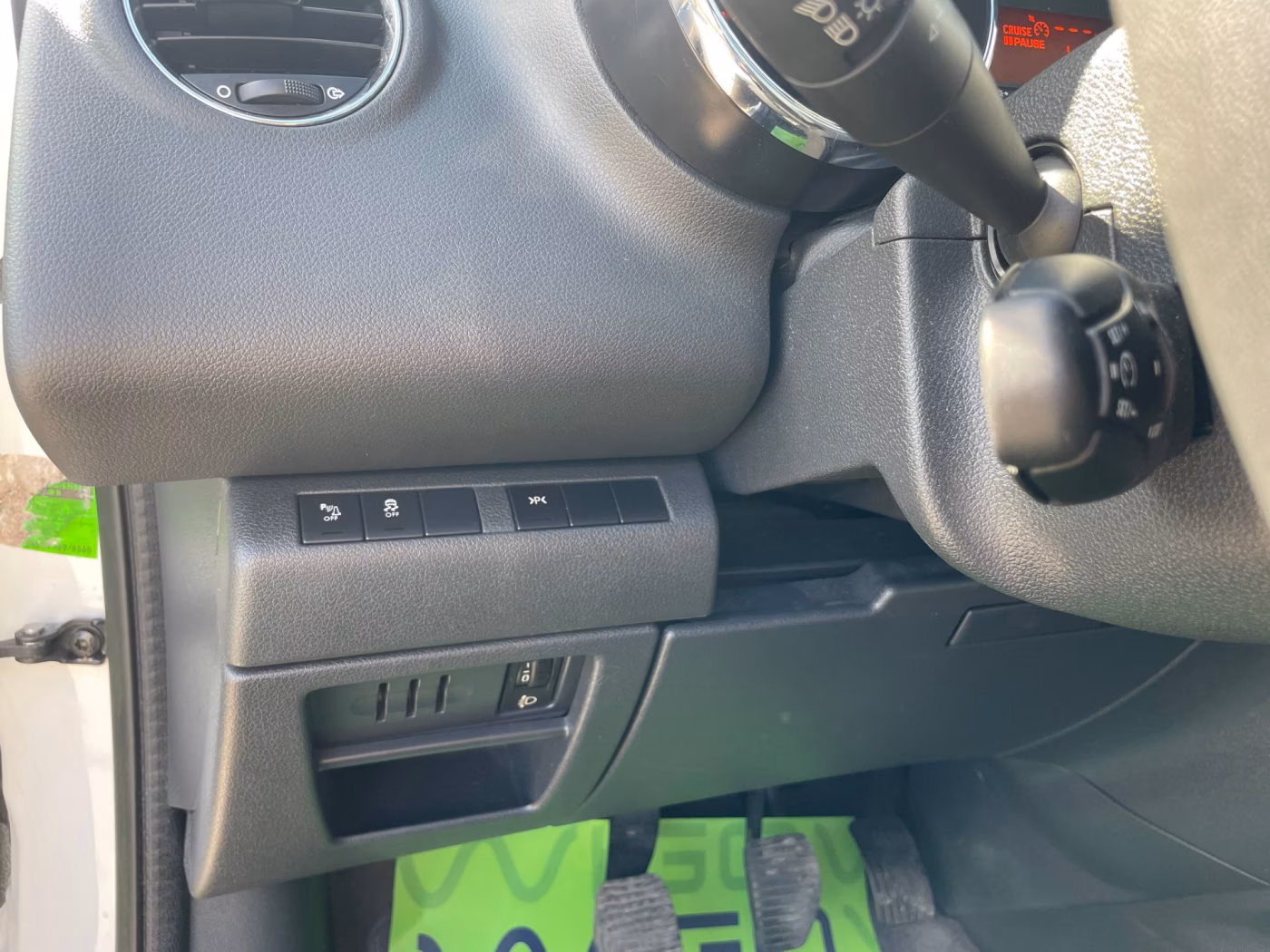 Peugeot 5008 фото 14