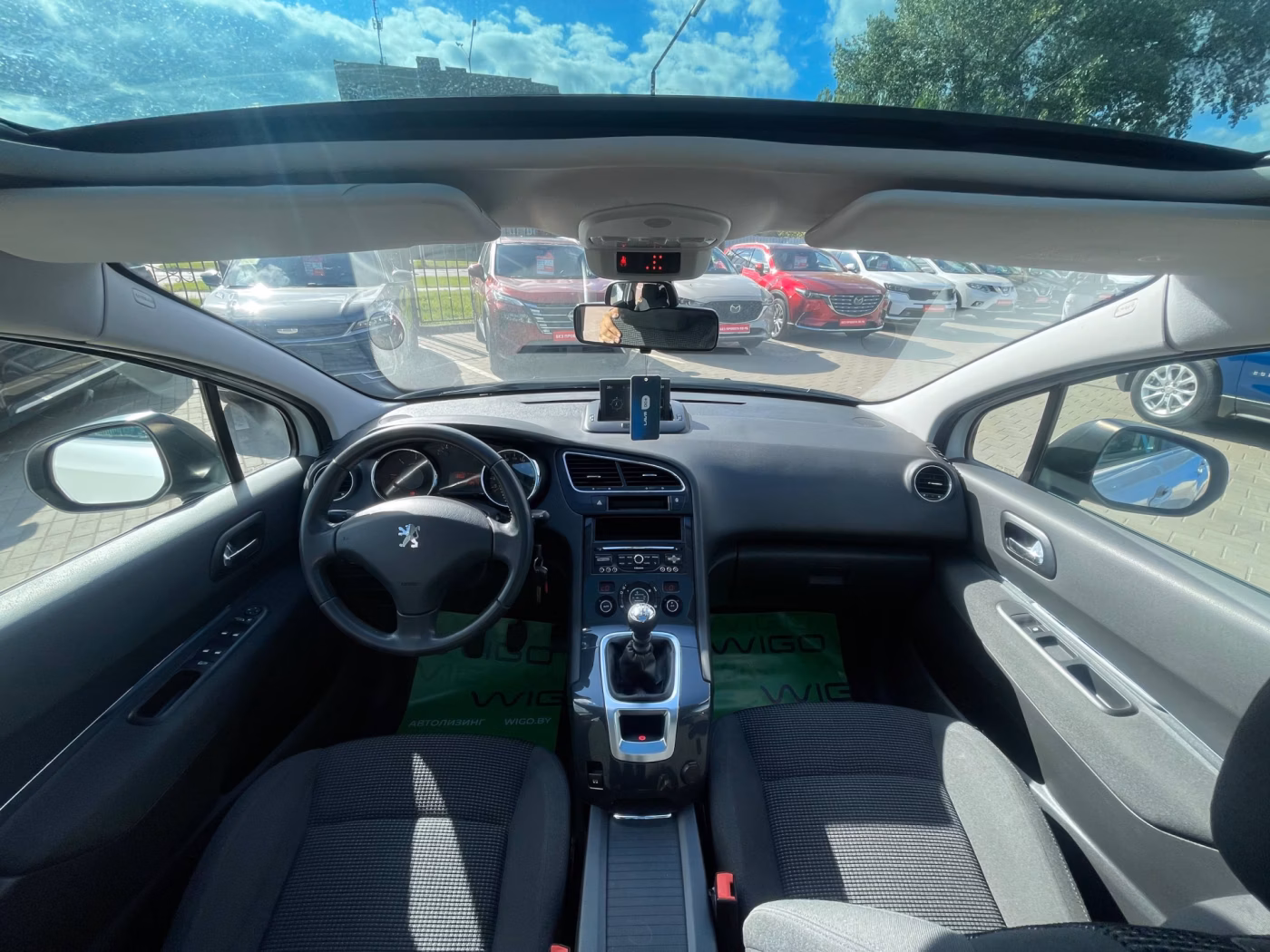 Peugeot 5008 фото 16