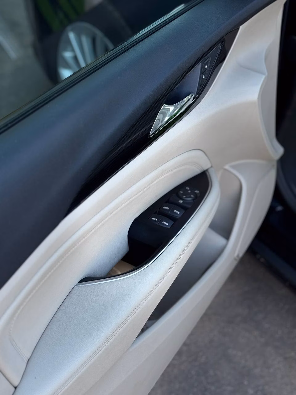 Opel Insignia фото 9