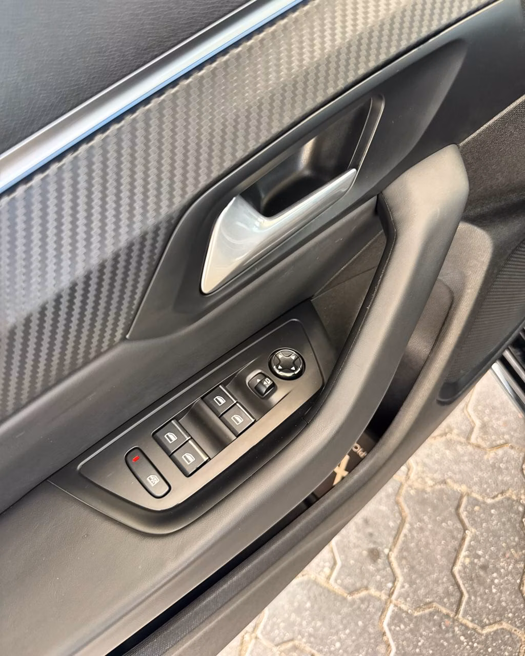 Peugeot 508 фото 8