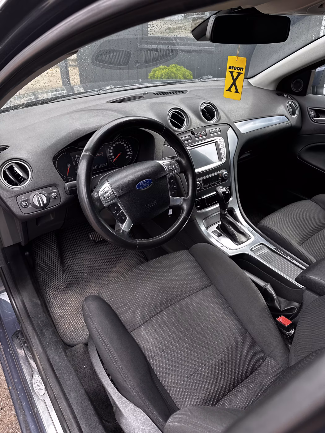 Ford Mondeo фото 7