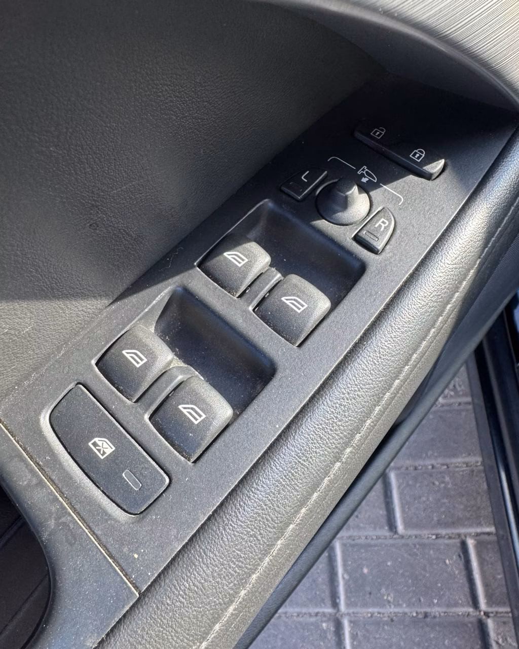 Volvo V70 фото 19