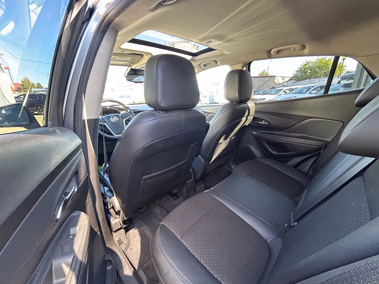 Buick Encore фото 12