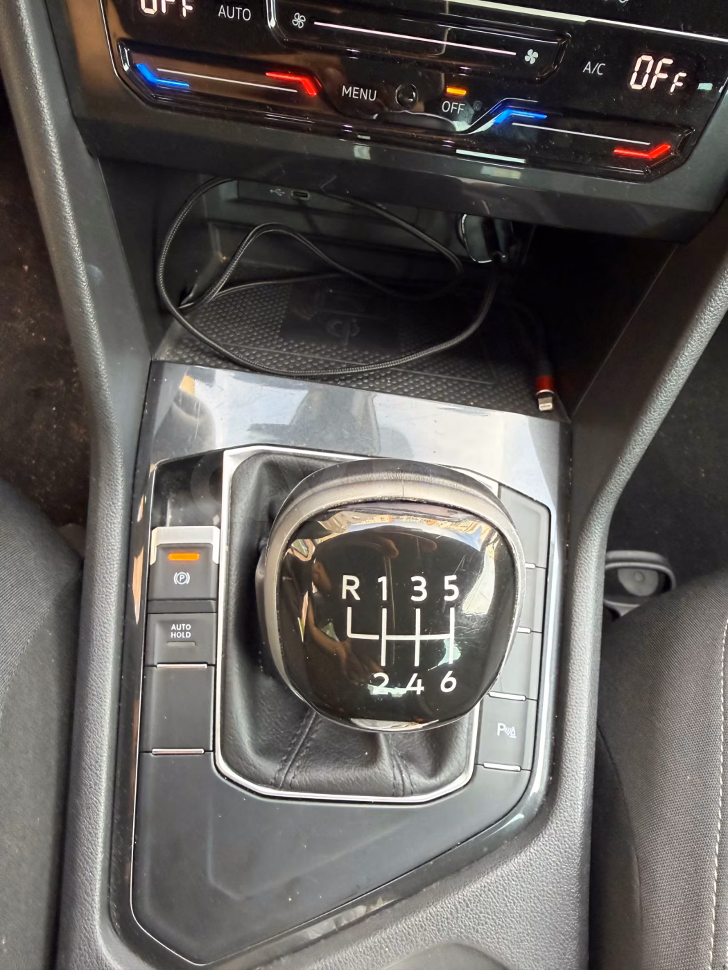 Volkswagen Tiguan фото 8