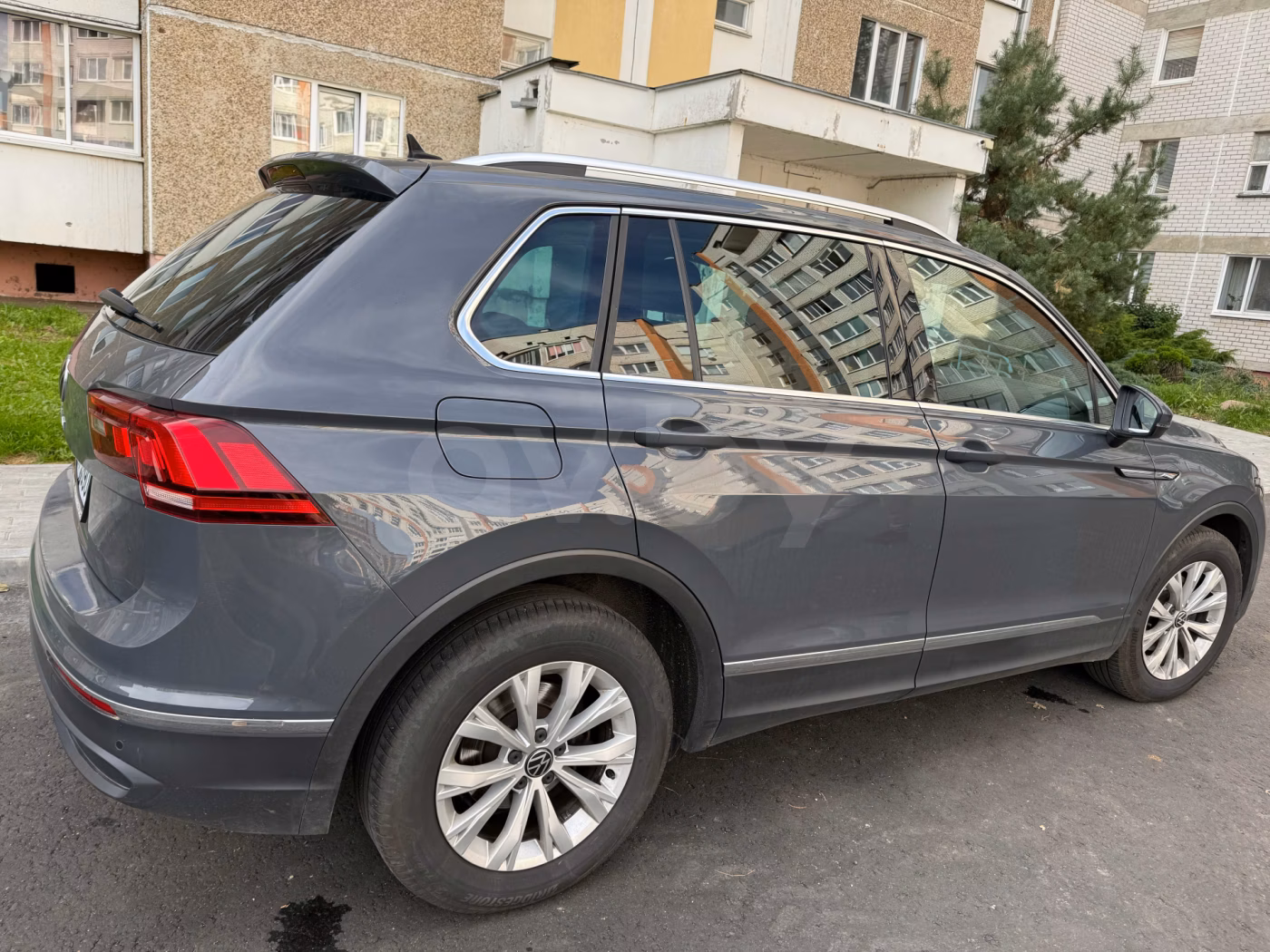 Volkswagen Tiguan фото 3