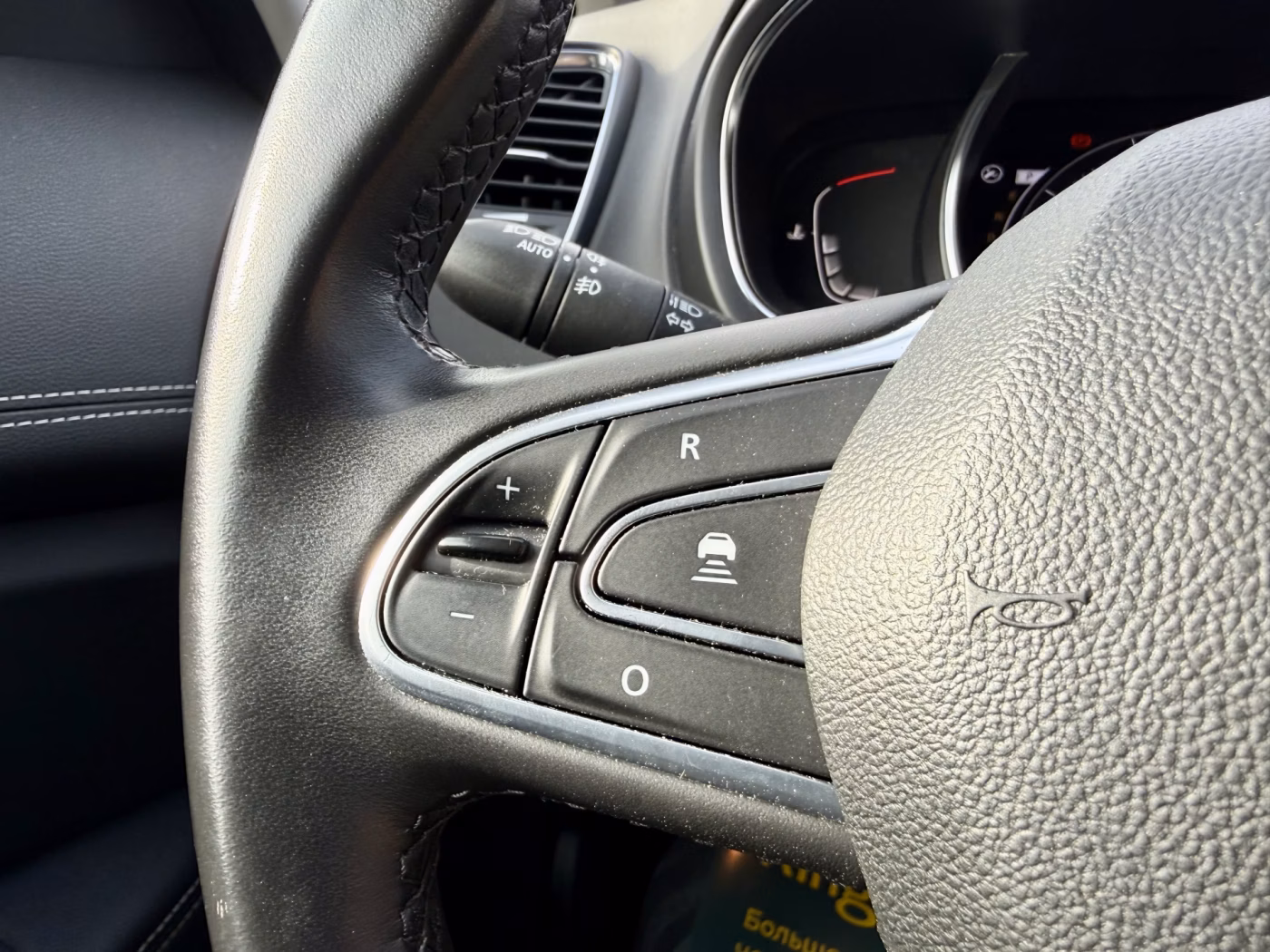 Renault Grand Scenic фото 24