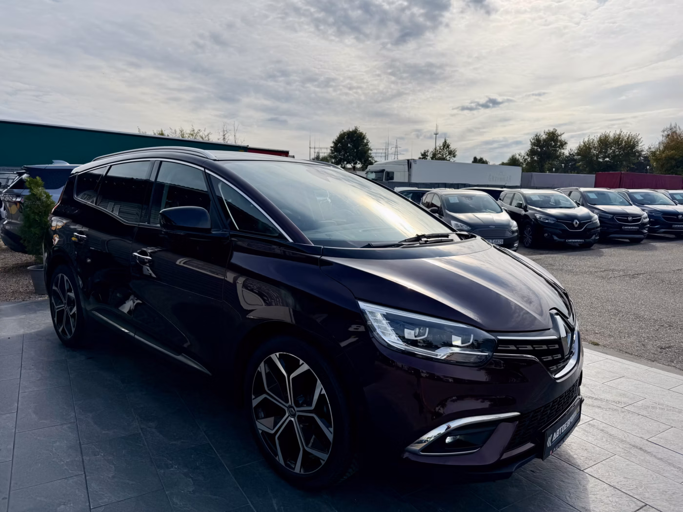 Renault Grand Scenic фото 4