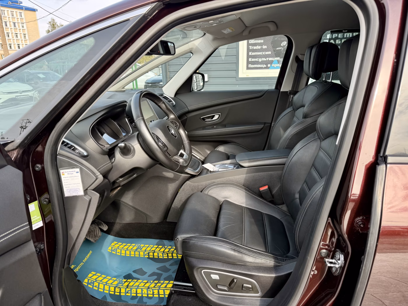 Renault Grand Scenic фото 17
