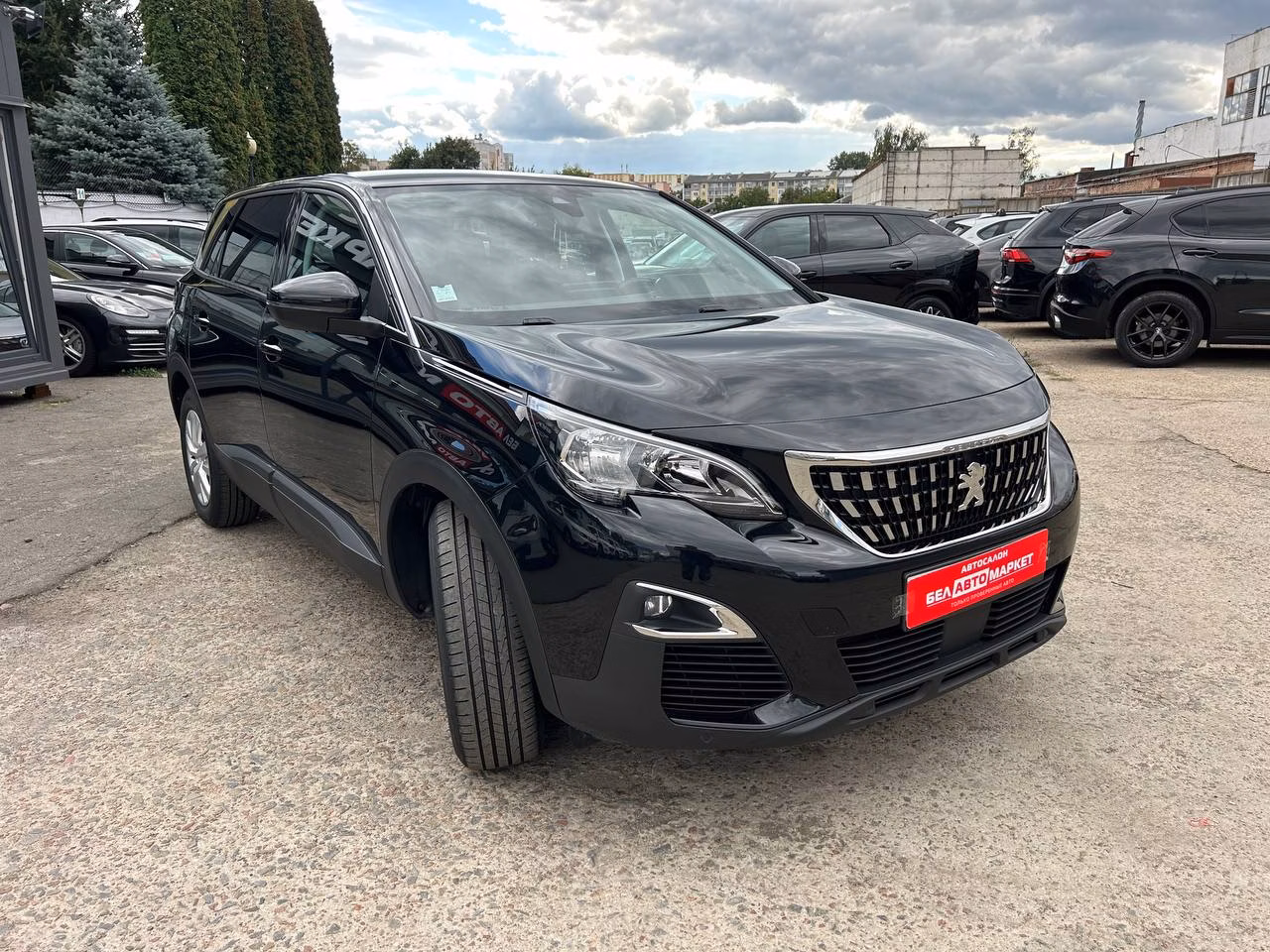 Peugeot 5008 фото 3