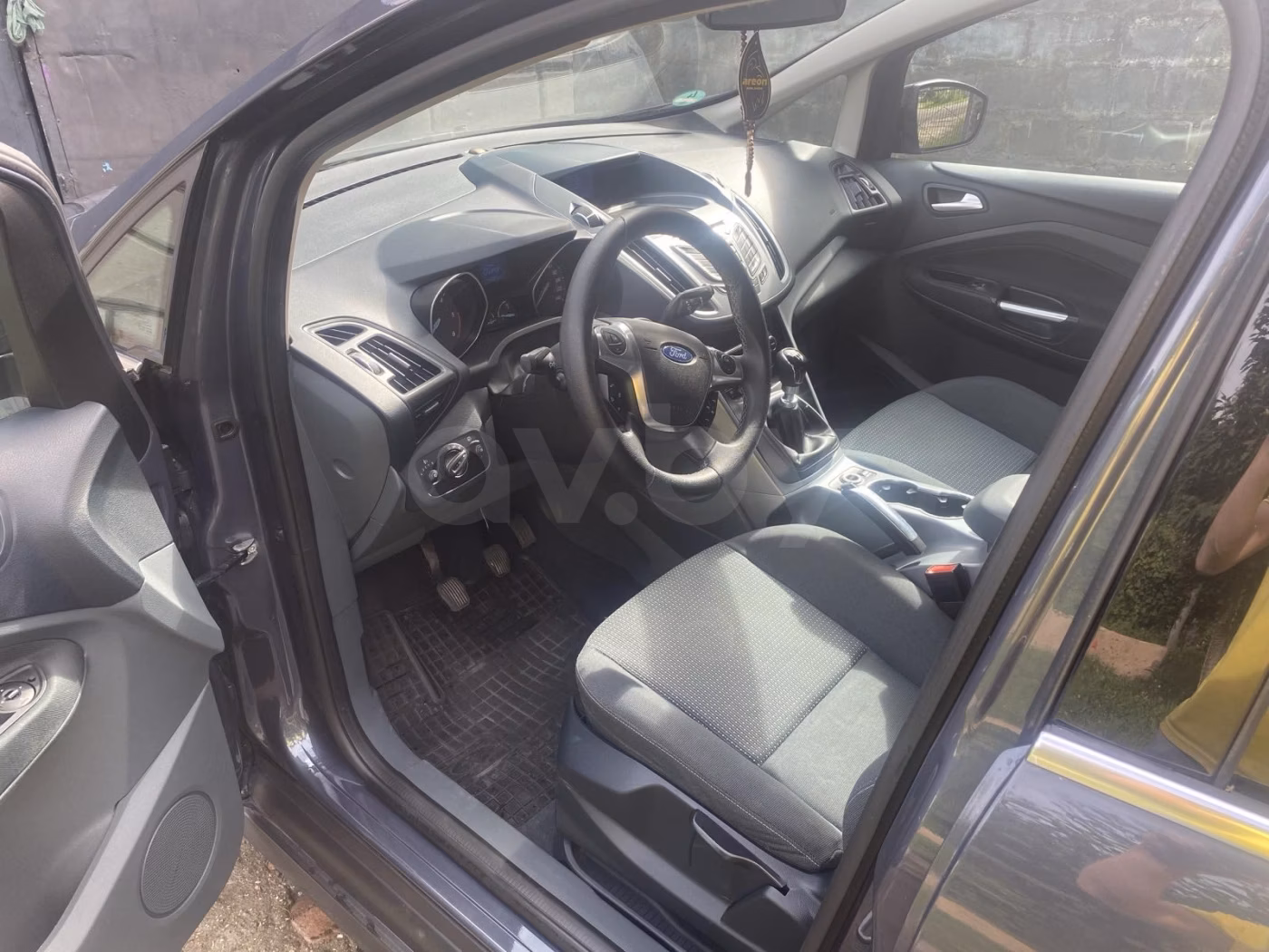 Ford Grand C-Max фото 7