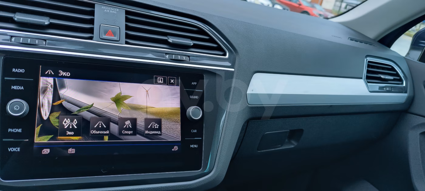 Volkswagen Tiguan фото 12