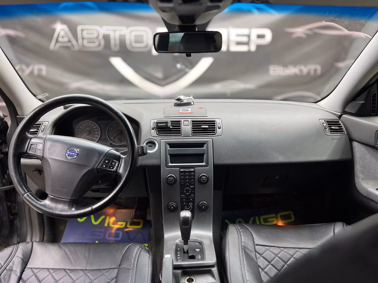 Volvo S40 фото 10