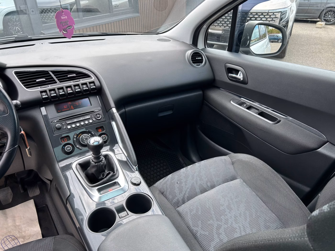 Peugeot 3008 фото 14