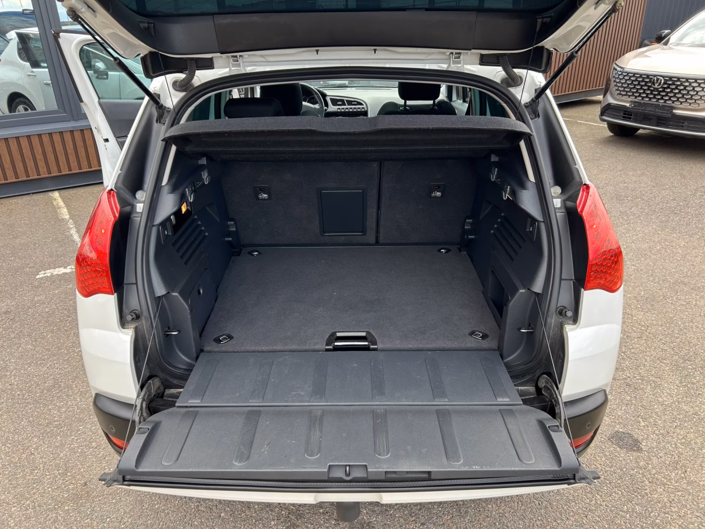 Peugeot 3008 фото 17