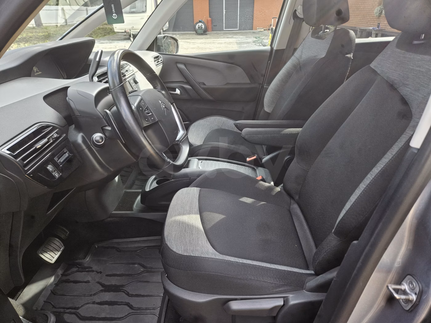 Citroen C4 Grand Spacetourer фото 6