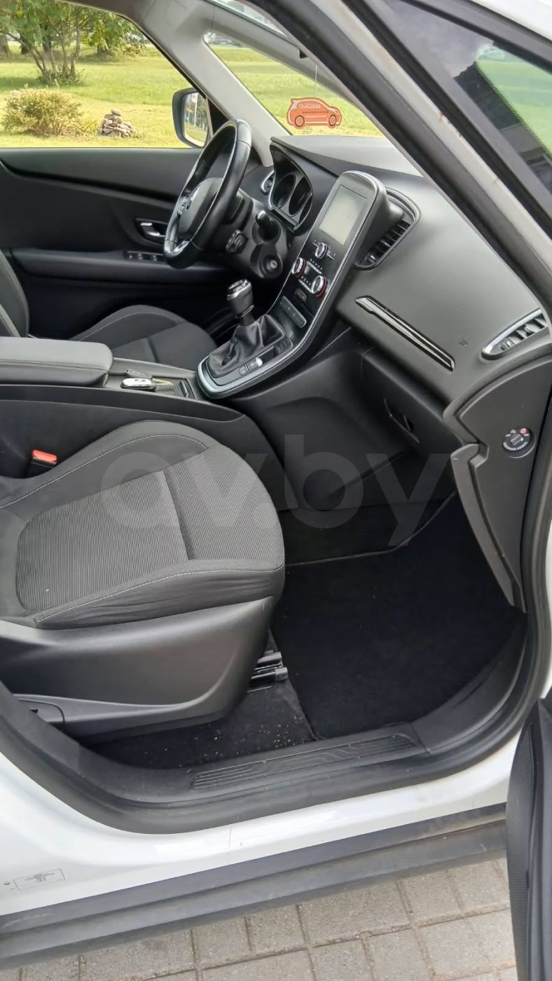 Renault Grand Scenic фото 7