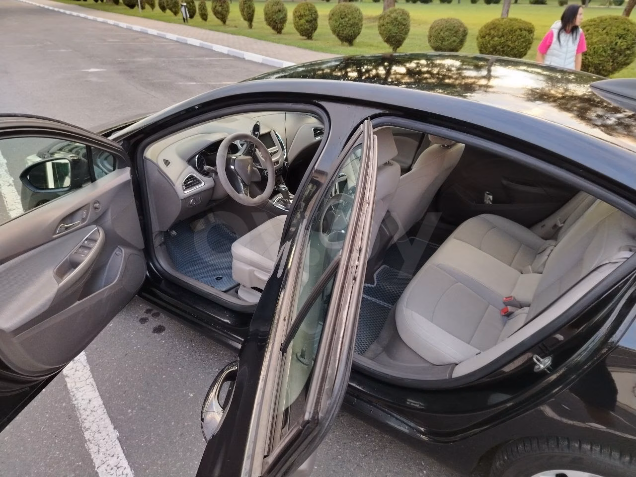 Chevrolet Cruze фото 13