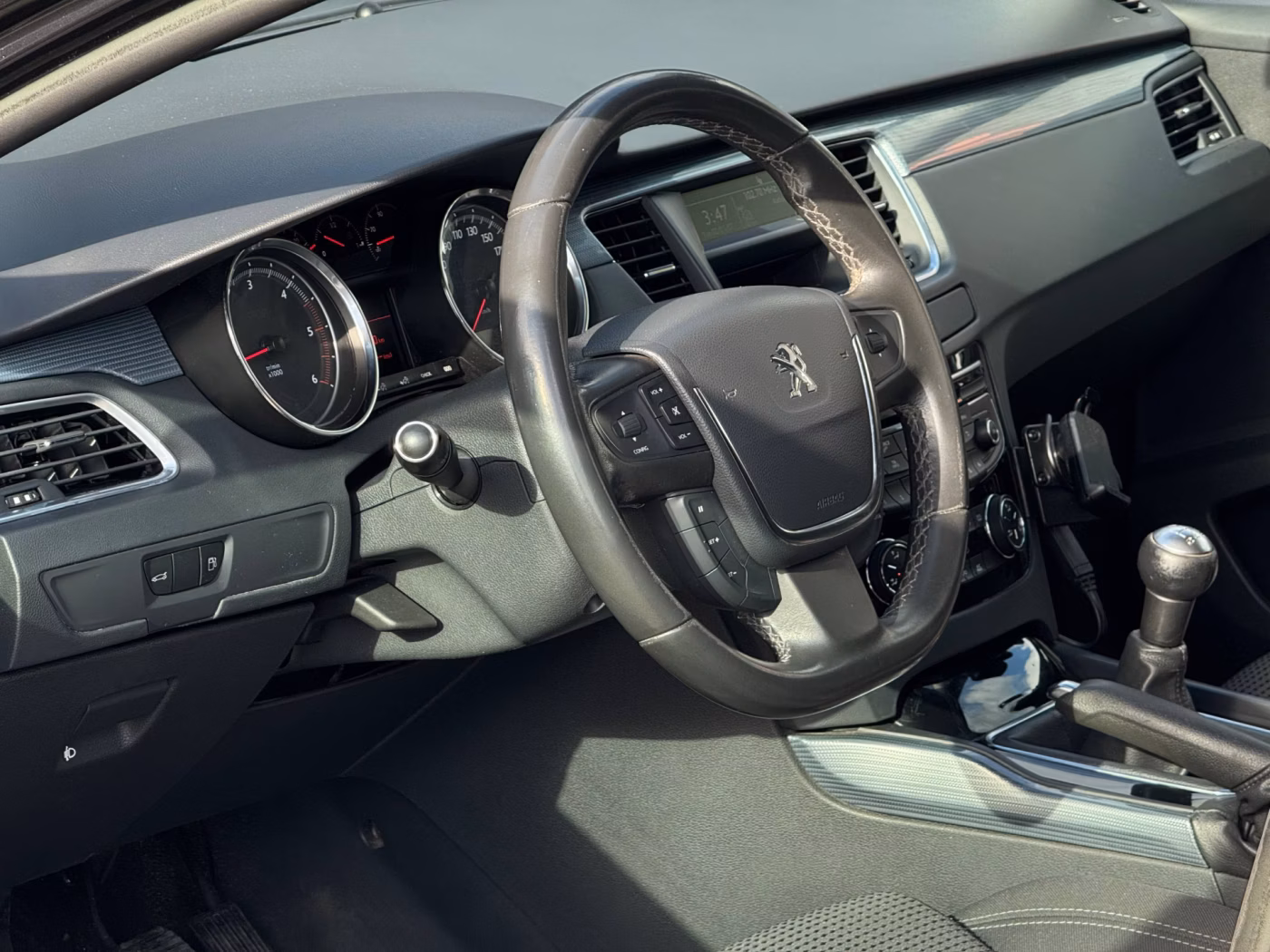 Peugeot 508 фото 14