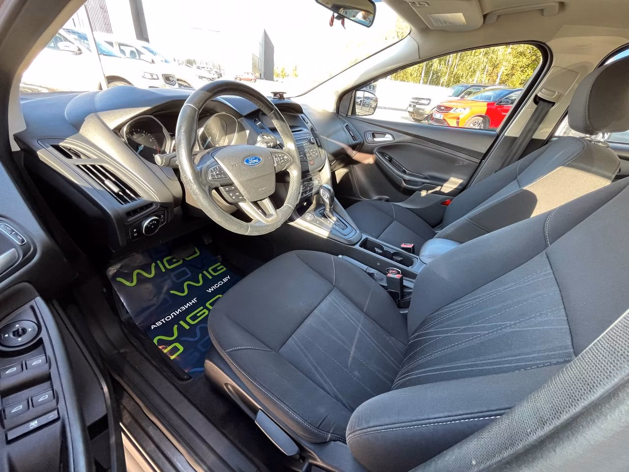 Ford Focus фото 9