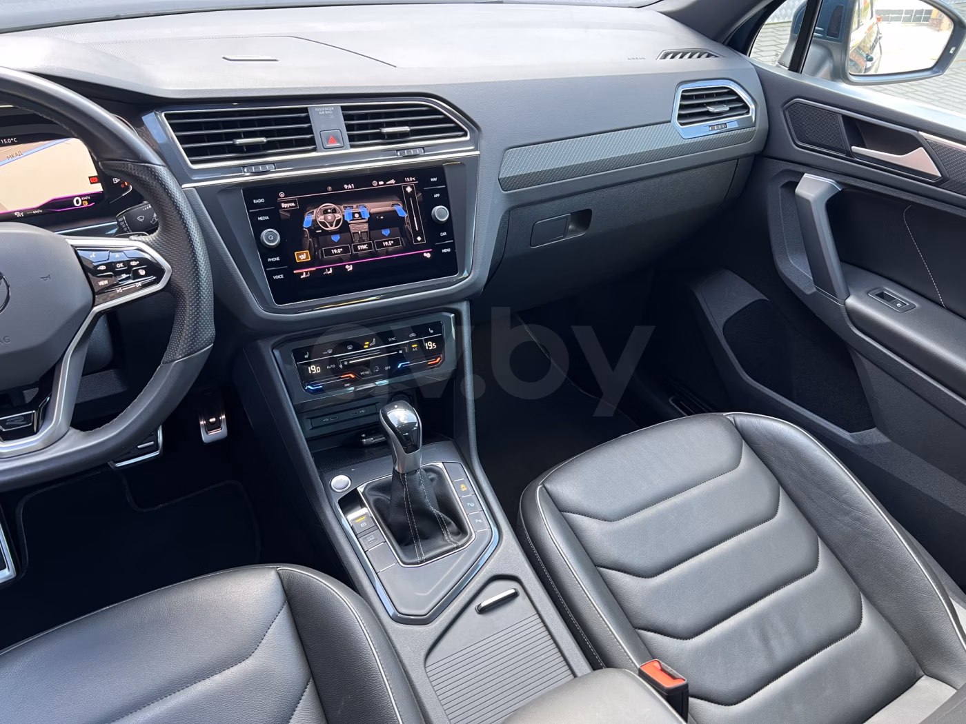Volkswagen Tiguan фото 14
