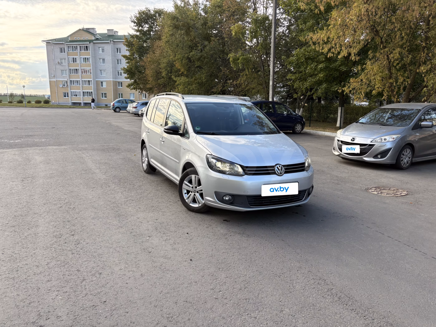 Volkswagen Touran фото 7