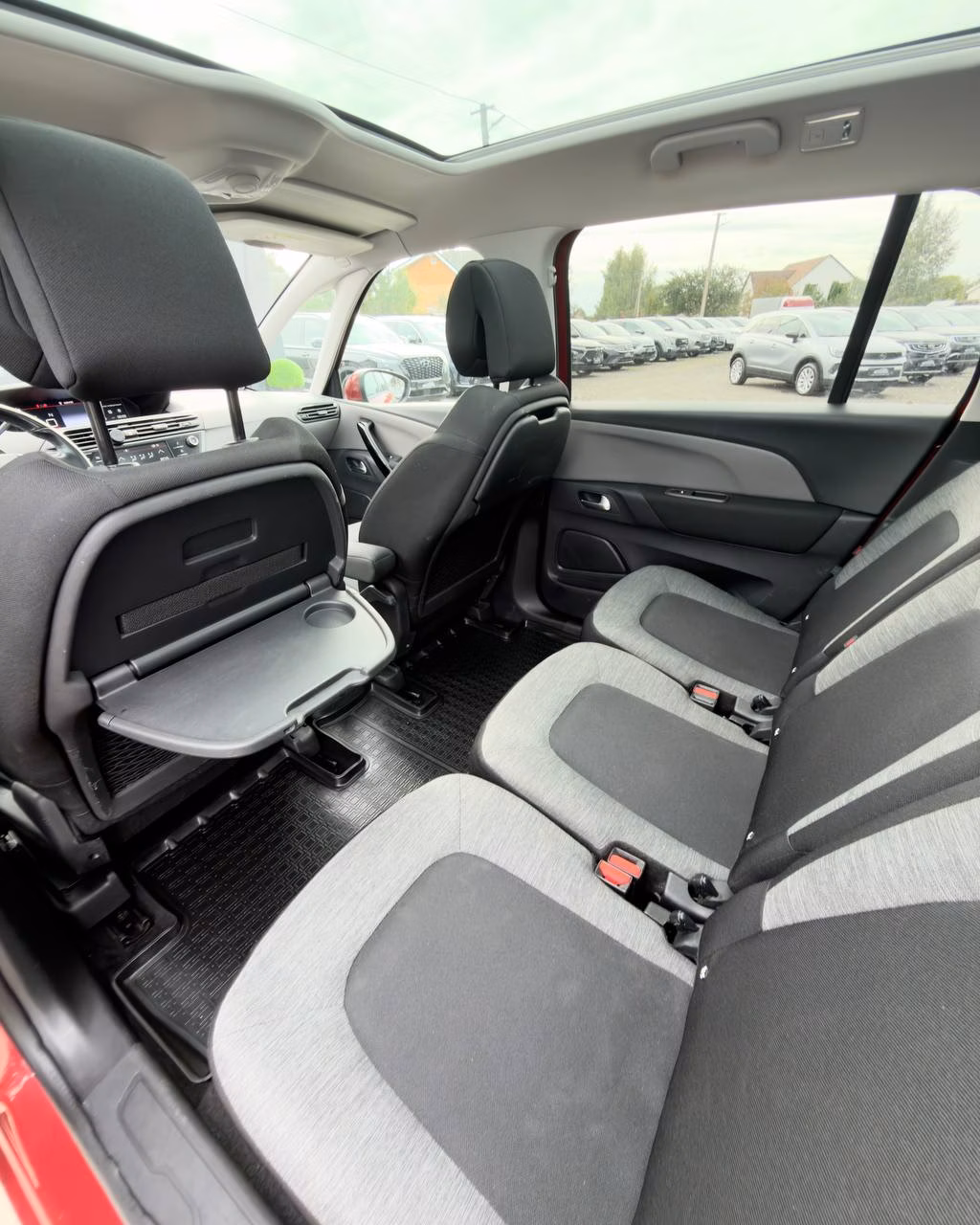 Citroen C4 Grand Picasso фото 5