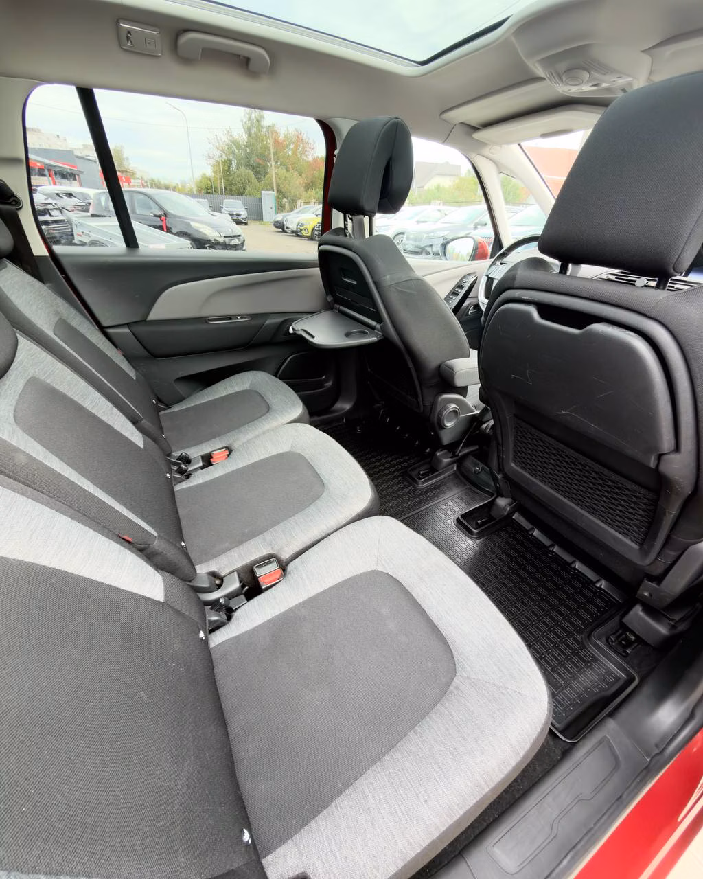Citroen C4 Grand Picasso фото 6