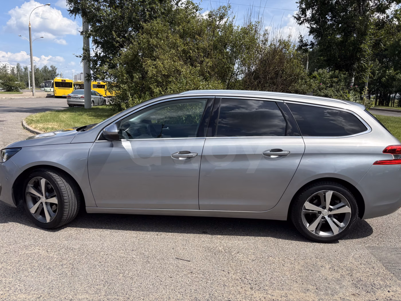 Peugeot 308 фото 8
