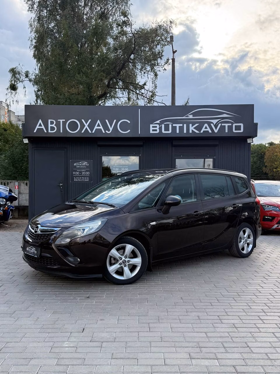 Opel Zafira фото 3