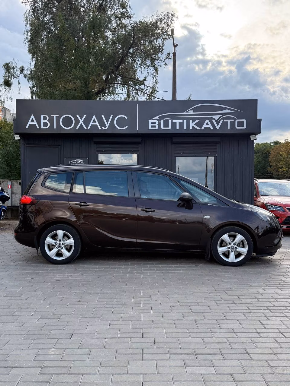 Opel Zafira фото 4