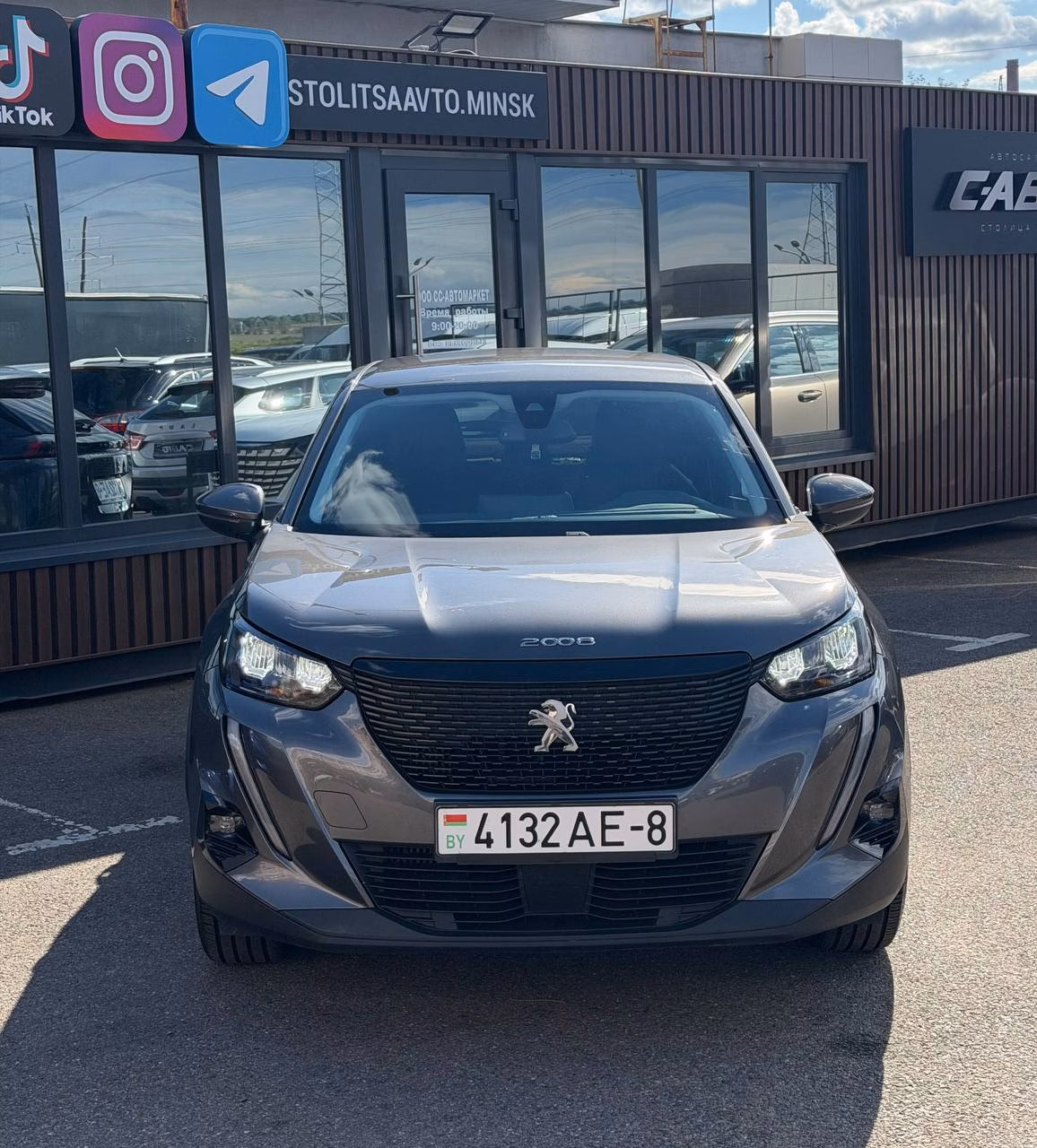 Peugeot 2008 фото 2