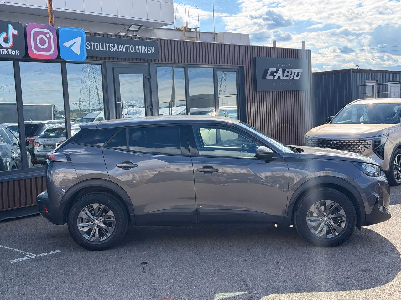 Peugeot 2008 фото 10