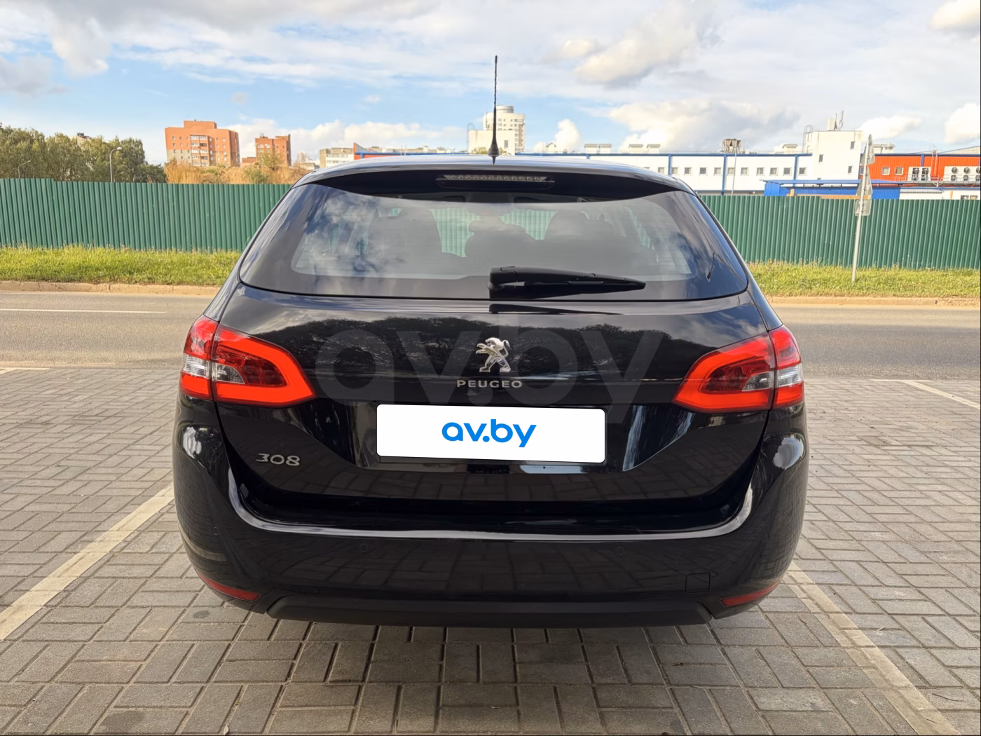 Peugeot 308 фото 9
