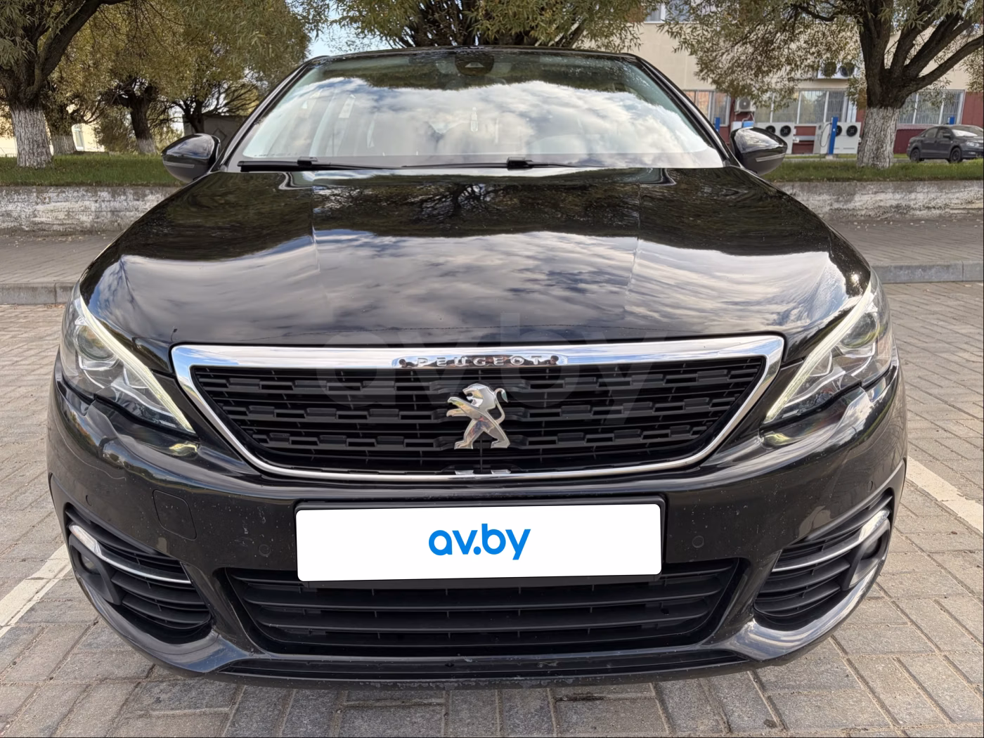 Peugeot 308 фото 2