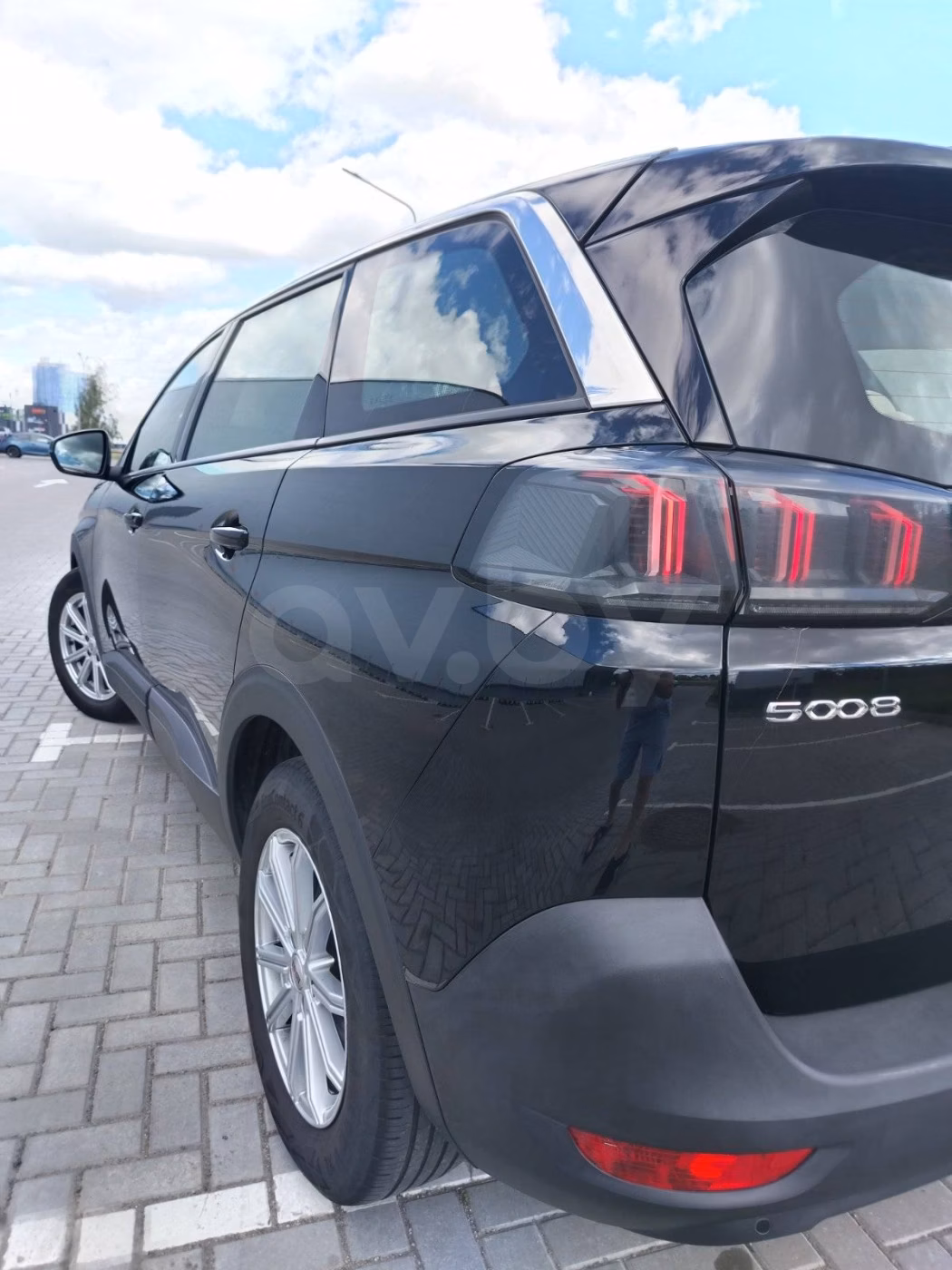 Peugeot 5008