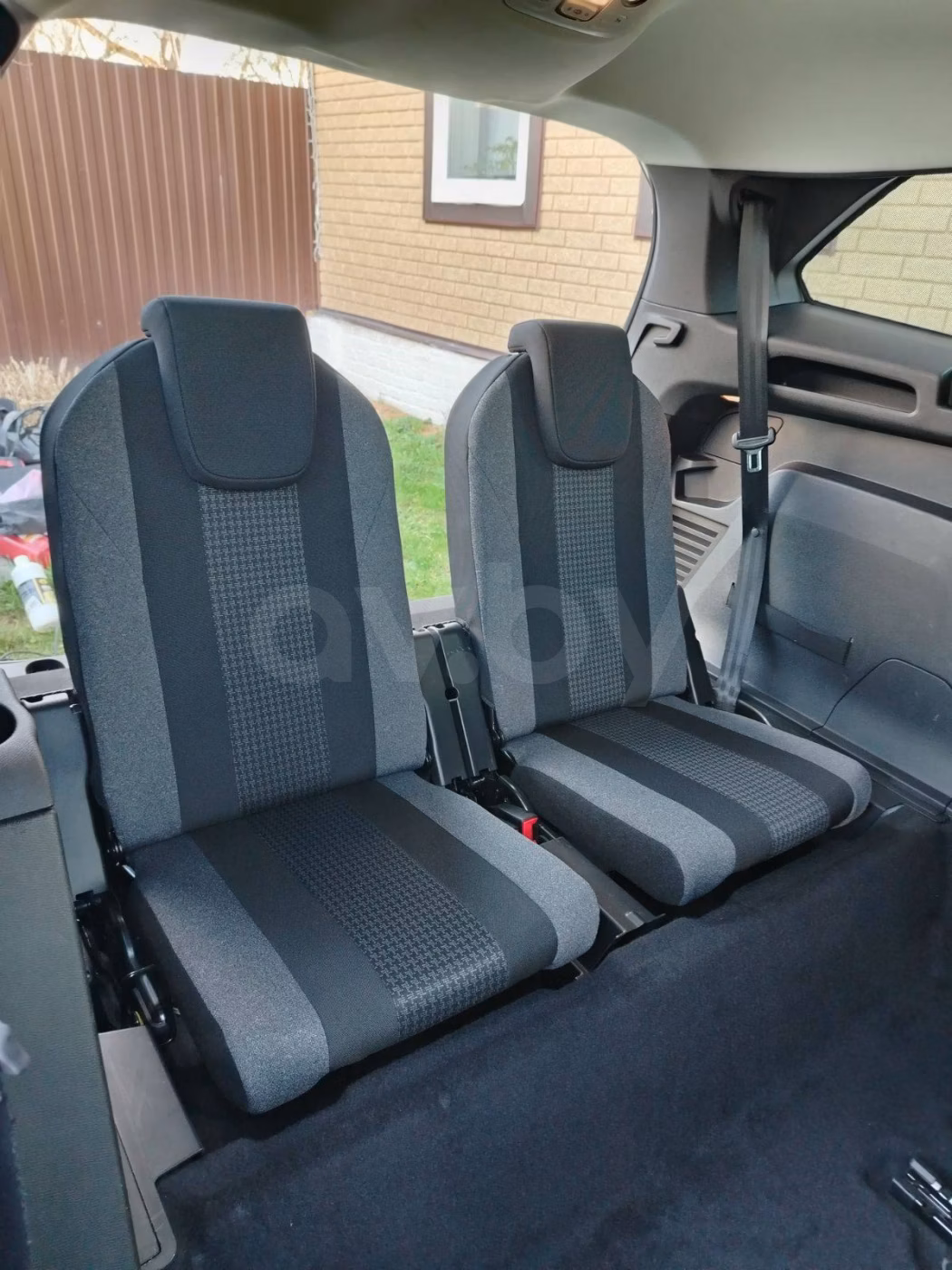 Peugeot 5008 фото 17