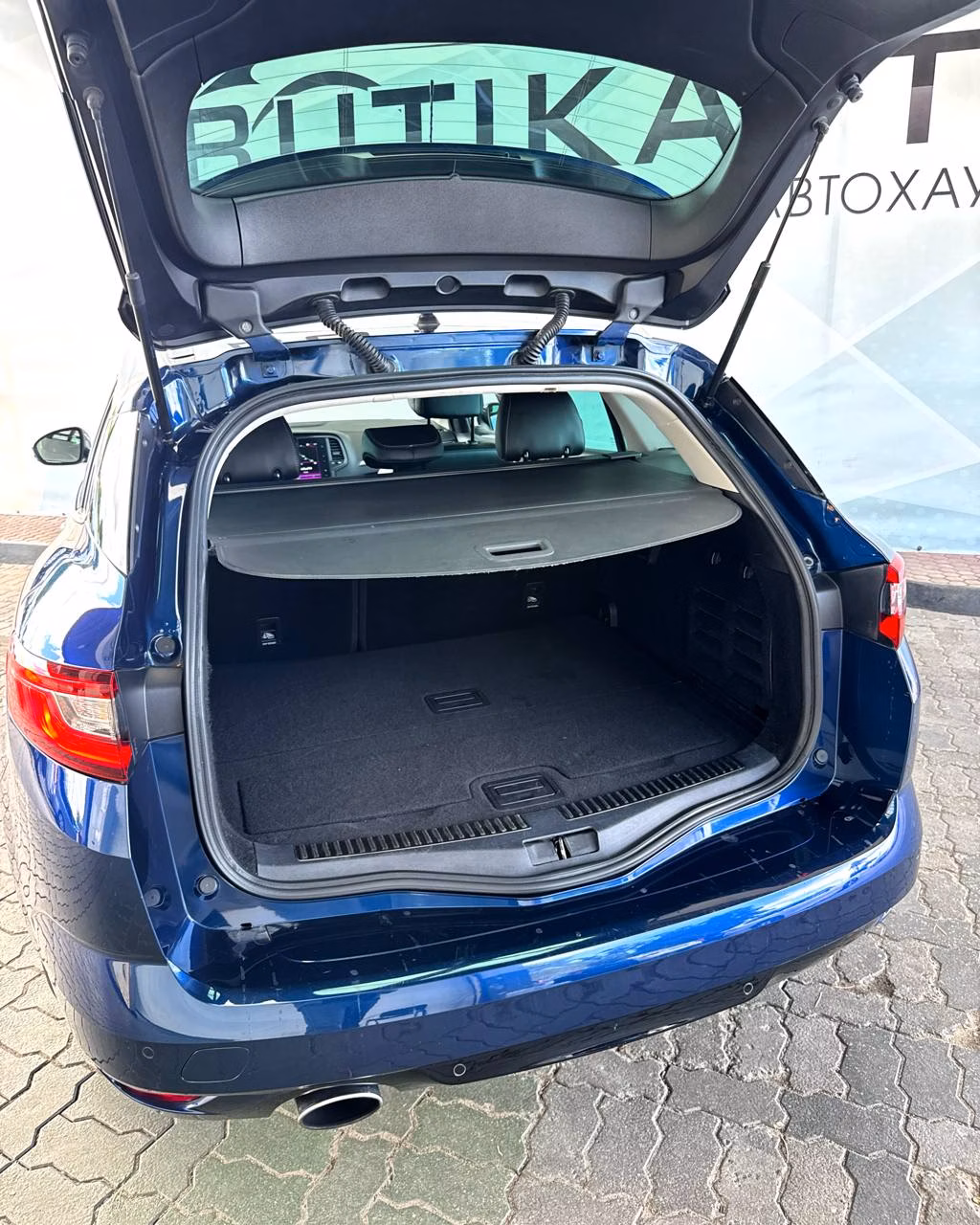 Renault Megane фото 12