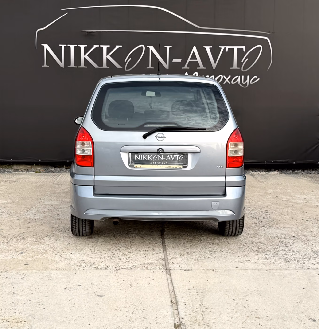 Opel Zafira фото 6