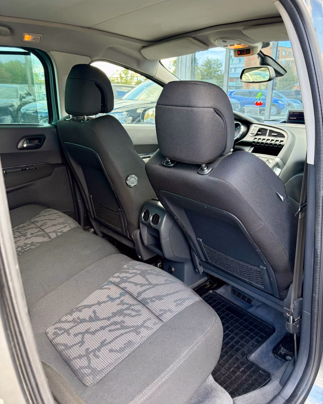 Peugeot 3008 фото 12