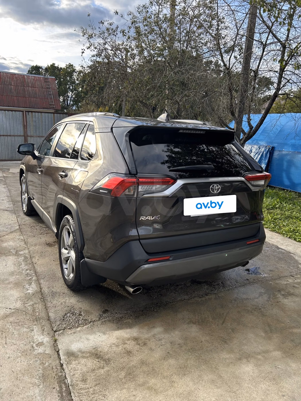 Toyota RAV4 фото 22