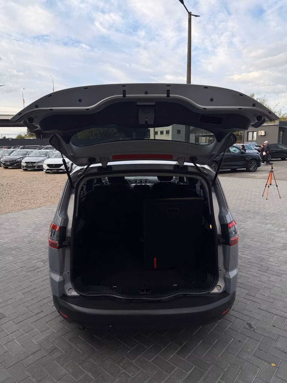 Ford S-MAX фото 13
