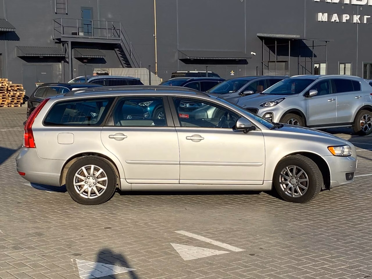 Volvo V50 фото 4