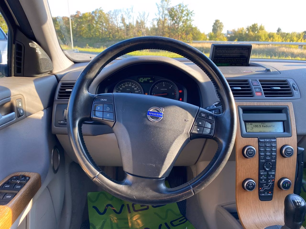 Volvo V50 фото 10