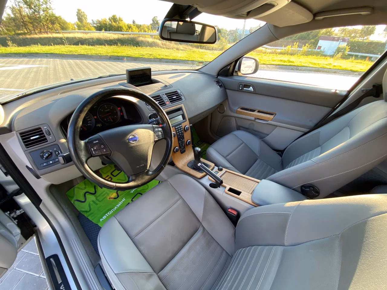 Volvo V50 фото 16