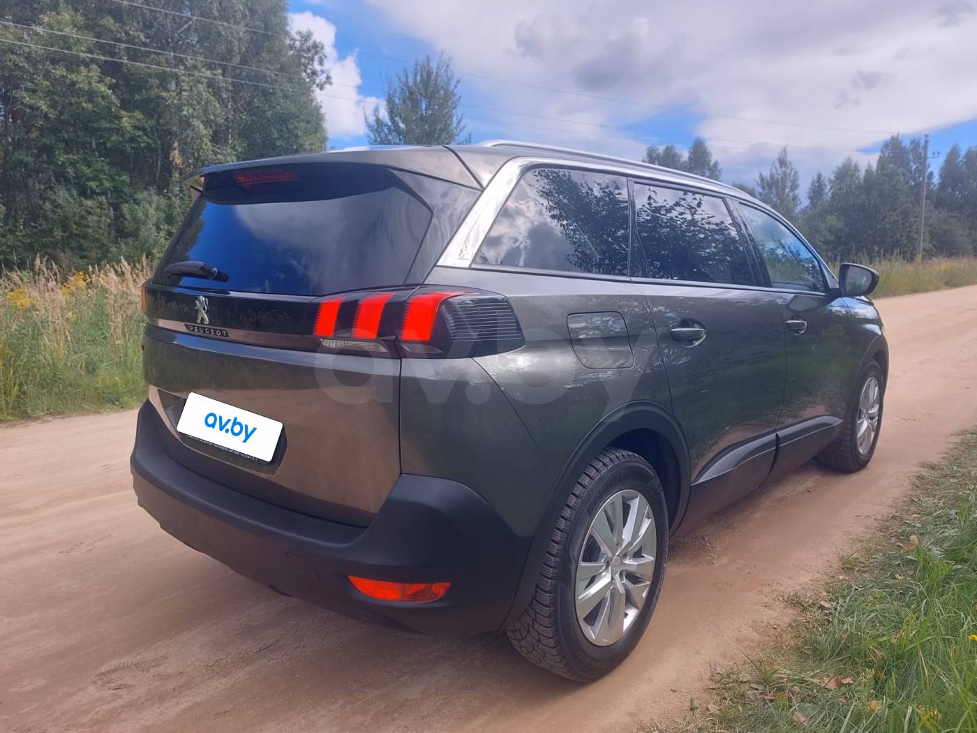 Peugeot 5008 фото 19