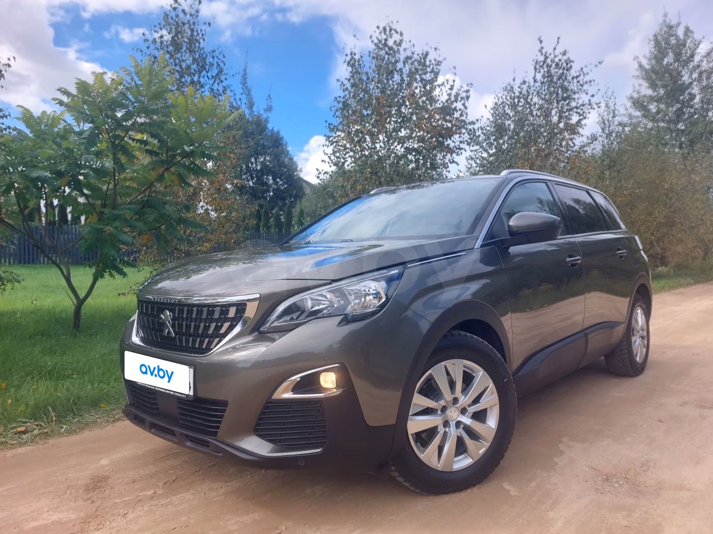 Peugeot 5008 фото 14