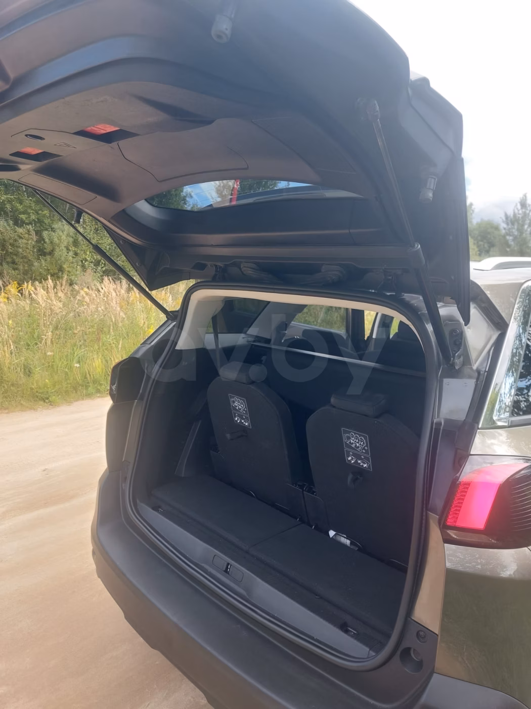 Peugeot 5008 фото 18
