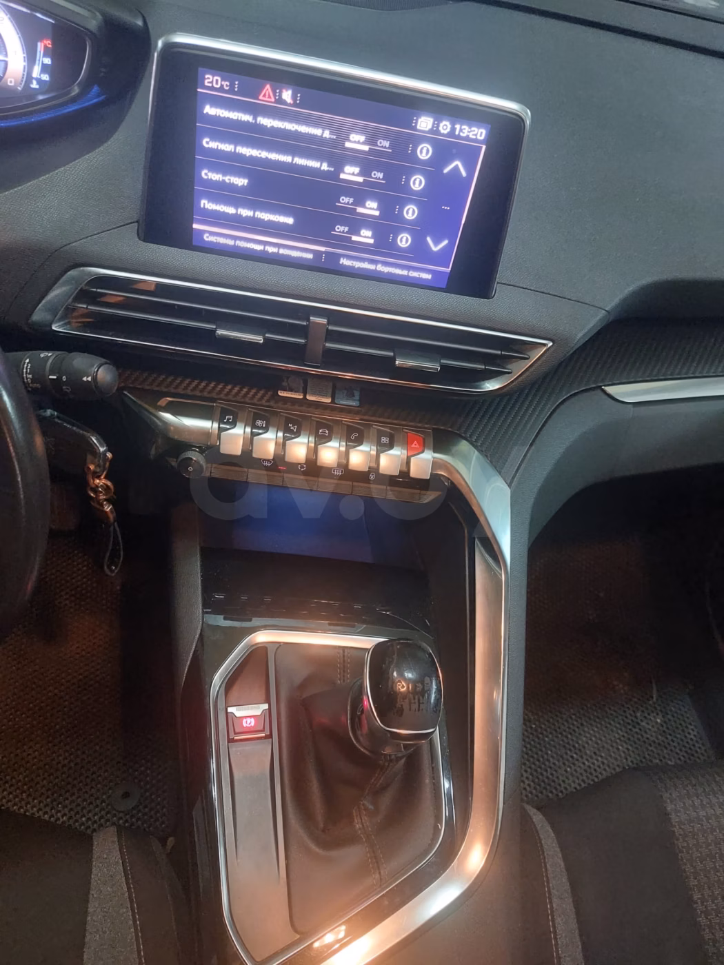 Peugeot 5008 фото 16